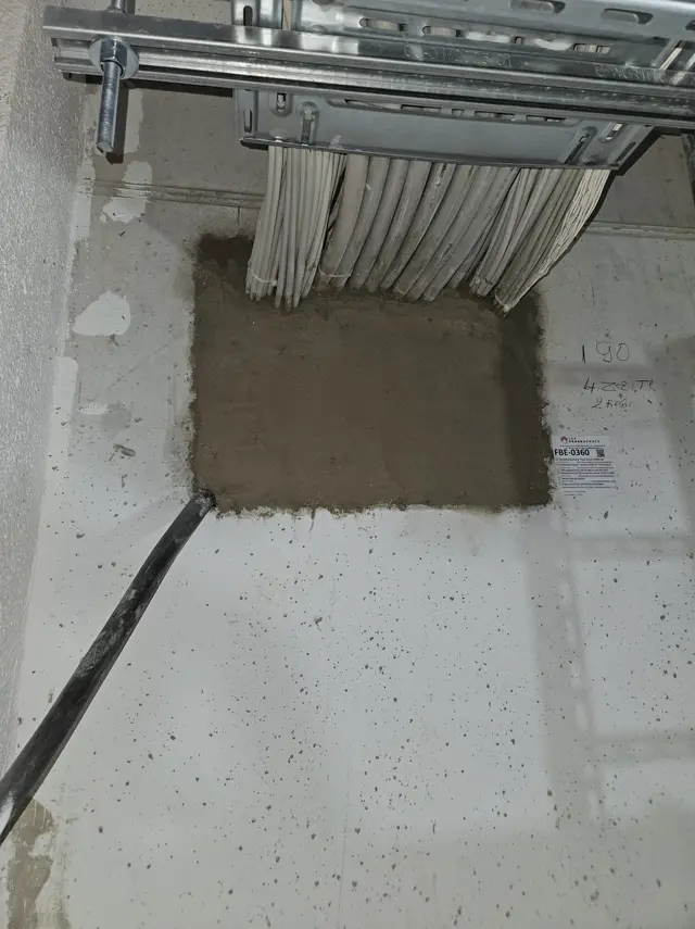 Mörtelabschottung in Wand oder Decke – ausgeführt von TFT Brandschutz (Bild 15)