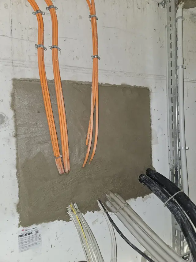 Mörtelabschottung in Wand oder Decke – ausgeführt von TFT Brandschutz (Bild 17)